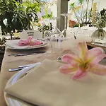Masseria Il Sorriso Degli Ulivi - Dimora Di Charme Κατάλυμα σε φάρμα *