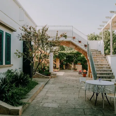 Masseria Il Sorriso Degli Ulivi - Dimora Di Charme *