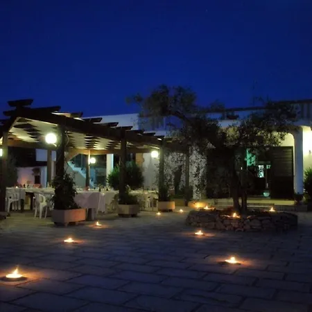 Masseria Il Sorriso Degli Ulivi - Dimora Di Charme Bauernhof Gallipoli
